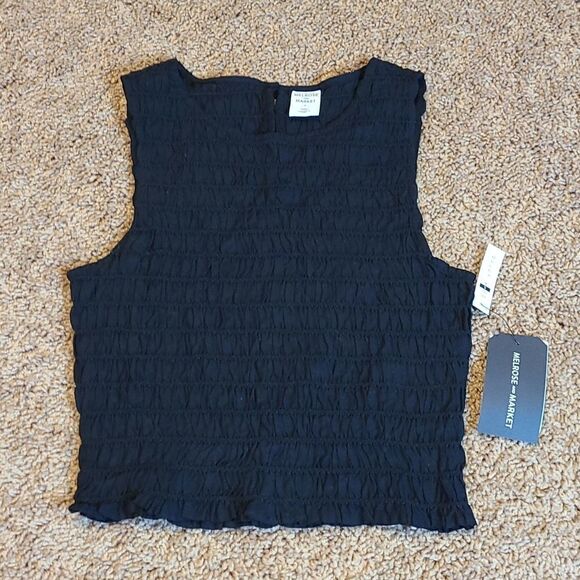 Melrose and Market Black ruffle crop top - Picture 1 of 3
